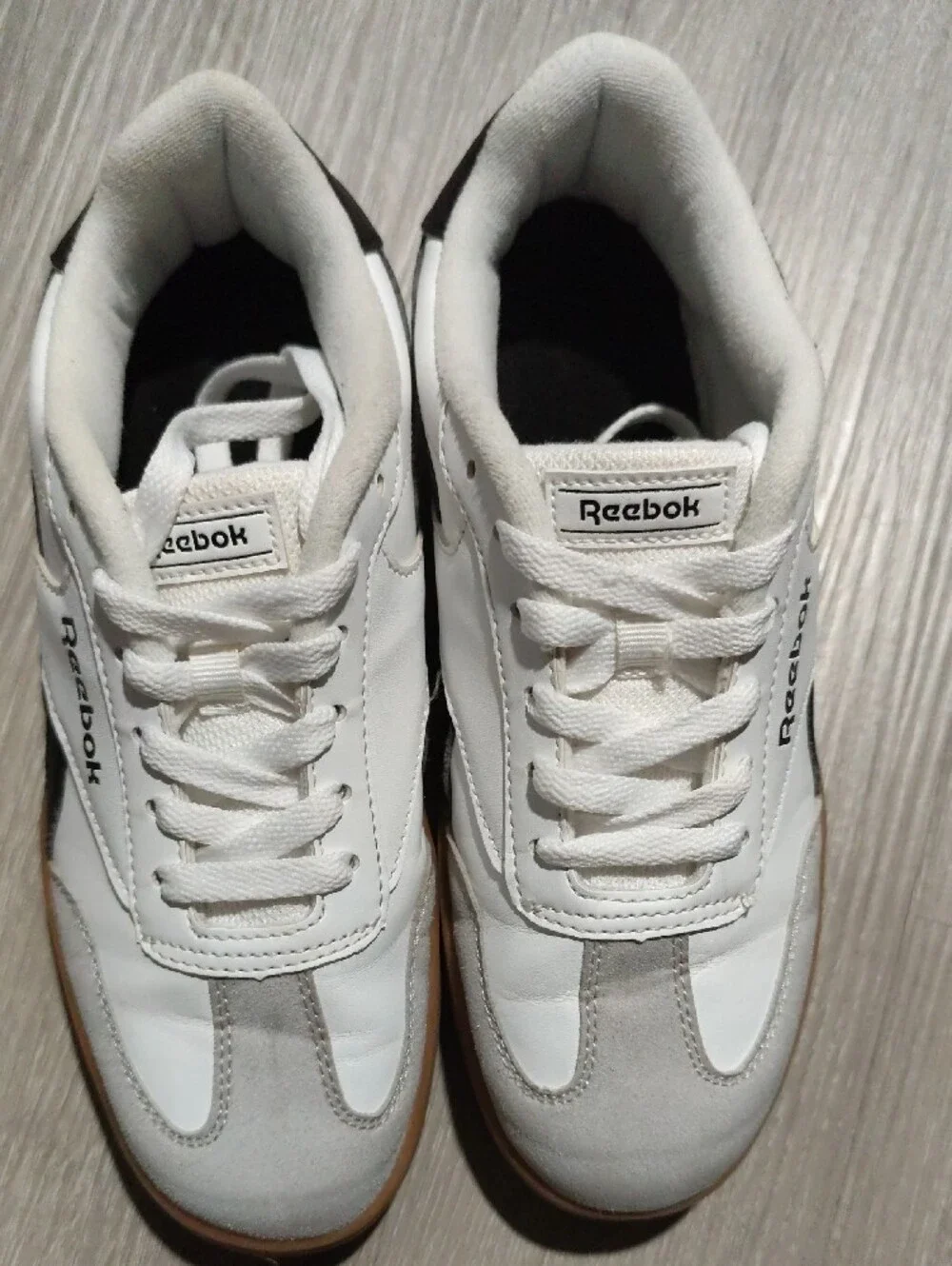 Reebok White, Light Gray & Gum Men's Low-Top Sneakers